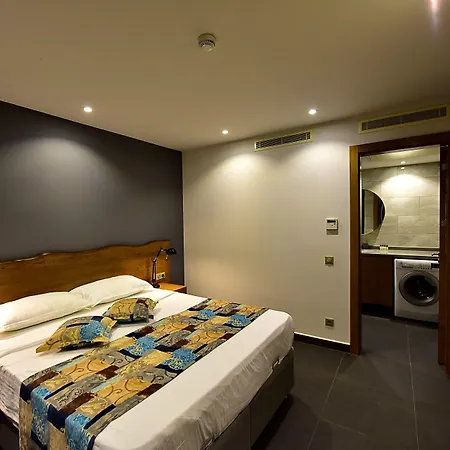 Degirmenburnu Lägenhetshotell 4*