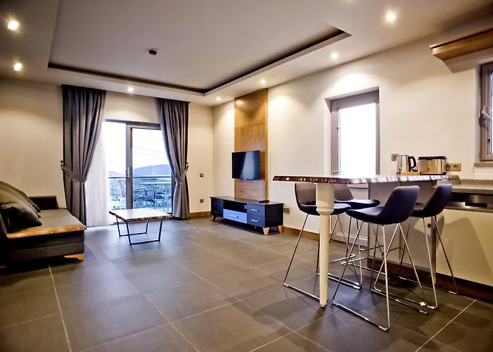 Apart Otel Degirmenburnu 4*