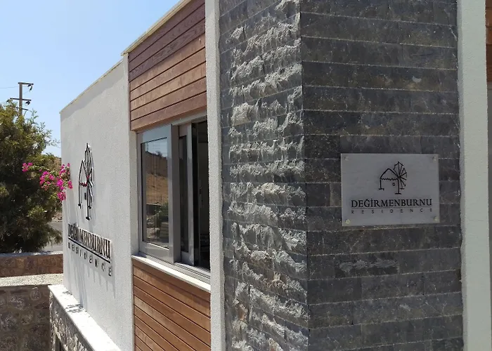 Apart Otel Degirmenburnu 4*