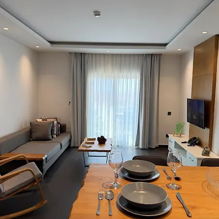 Apartahotel Degirmenburnu 4*