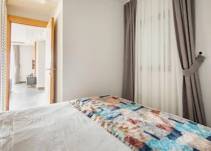 Aparthotel Degirmenburnu 4*