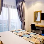 데기르멘부르누 아파트호텔 4*